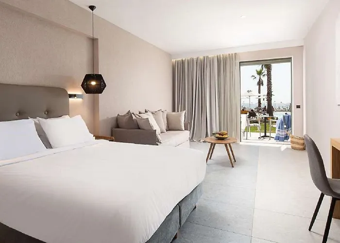 Portes Lithos Luxury מלון 5*