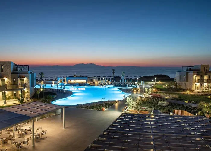 Ξενοδοχείο Portes Lithos Luxury 5*