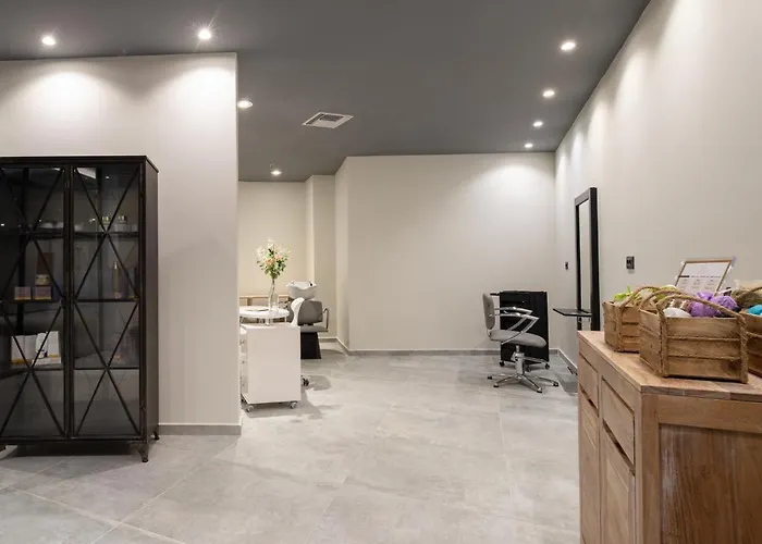 מלון Portes Lithos Luxury 5*