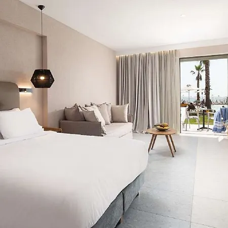 Portes Lithos Luxury מלון 5*