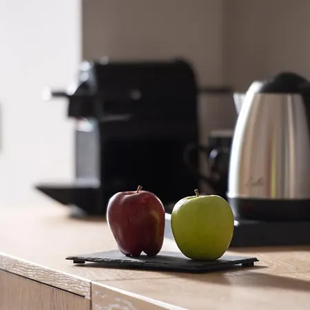 מלון Portes Lithos Luxury נאה פוטידאה